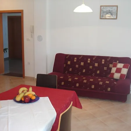 Buzleta Ii Apartament *